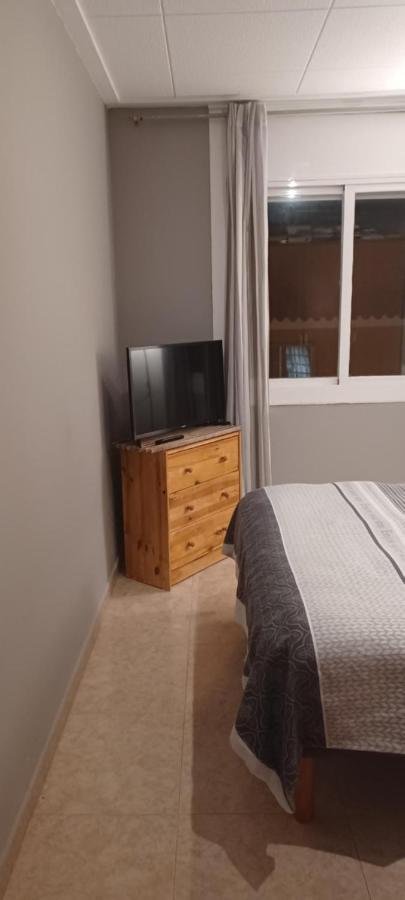 Apartamento Entero De Tres Habitaciones, Cerca De La Playa! Acogedor, Luminoso Y Tranquilo Malgrat de Mar Exterior foto