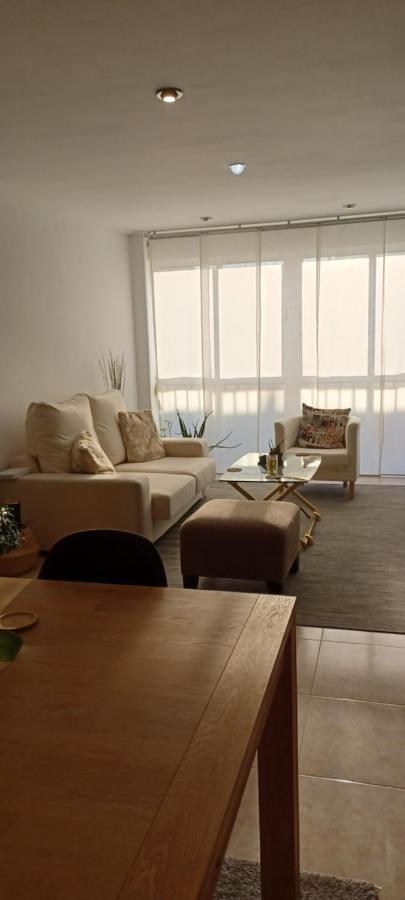 Apartamento Entero De Tres Habitaciones, Cerca De La Playa! Acogedor, Luminoso Y Tranquilo Malgrat de Mar Exterior foto